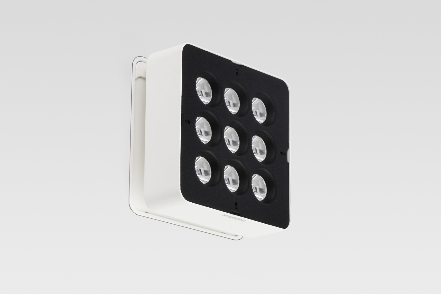 Splyt 9X Trimless 1