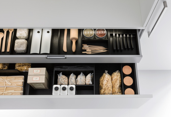 Klare Linienfuehrung 3