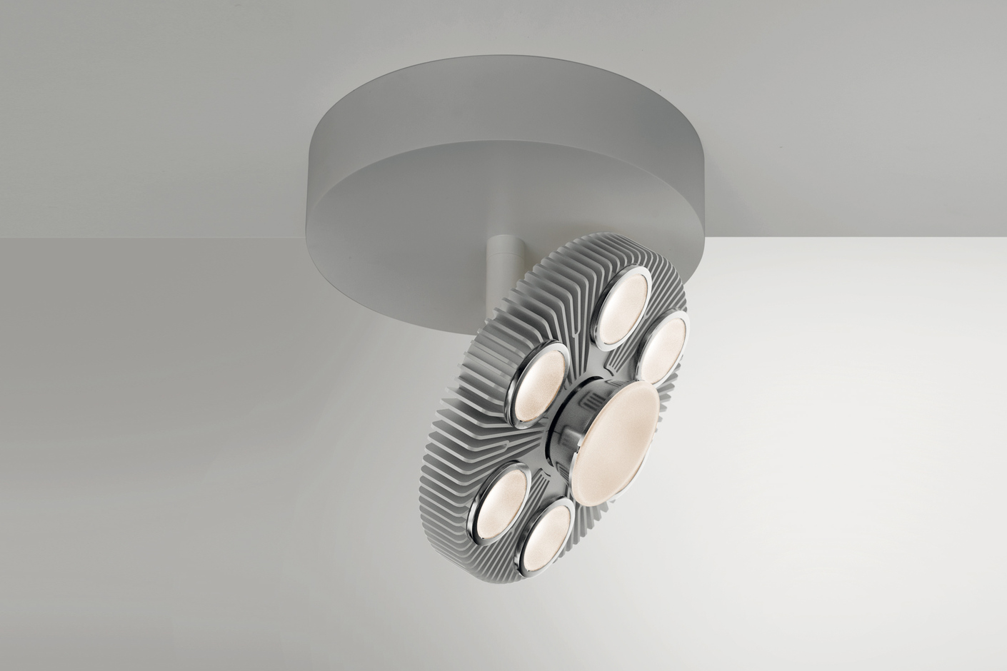 LoT Reflector semi-recessed