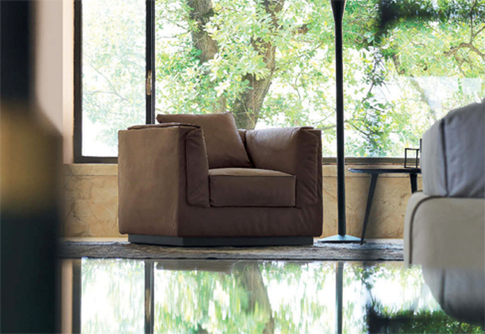 Gentleman Armchair 2