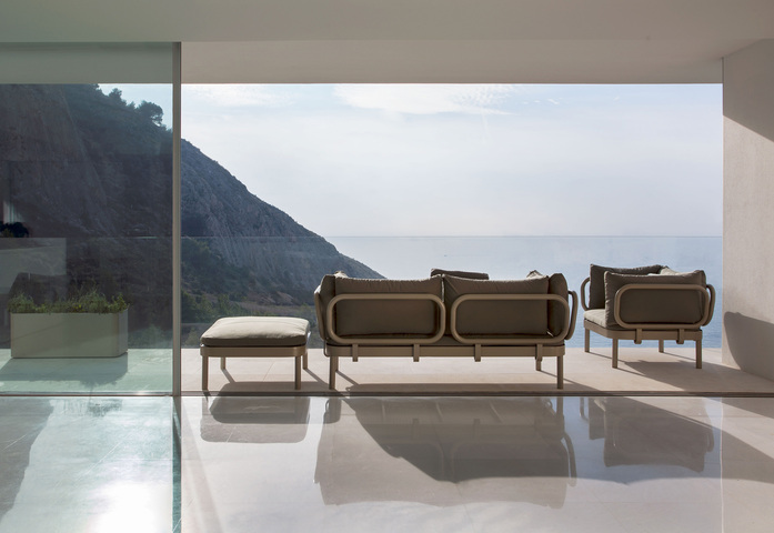 Tropez Sofa 7