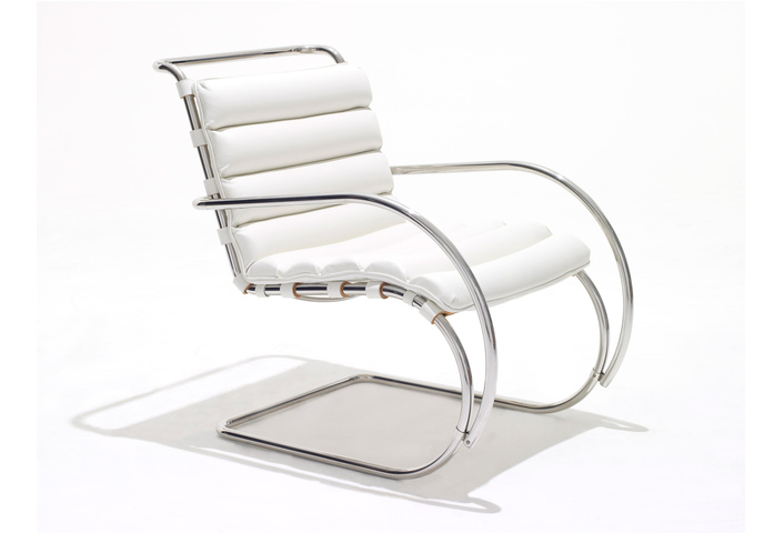 Mr Lounge Armchair 3