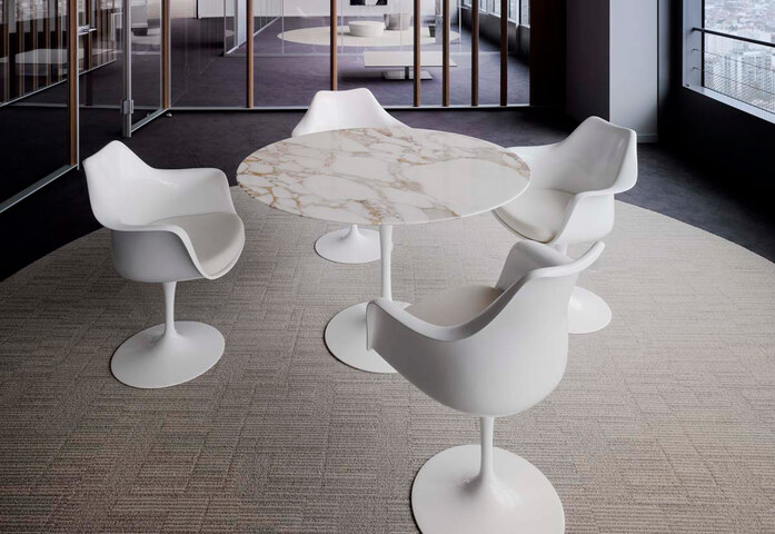 Saarinen Tulip Table 4