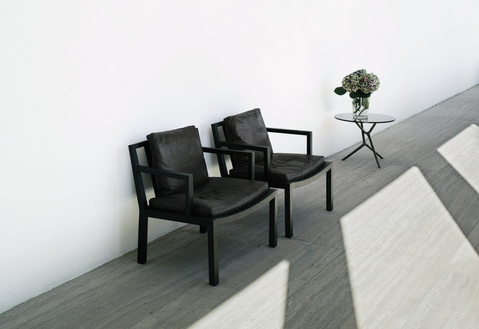Gray Lounge Chair 3