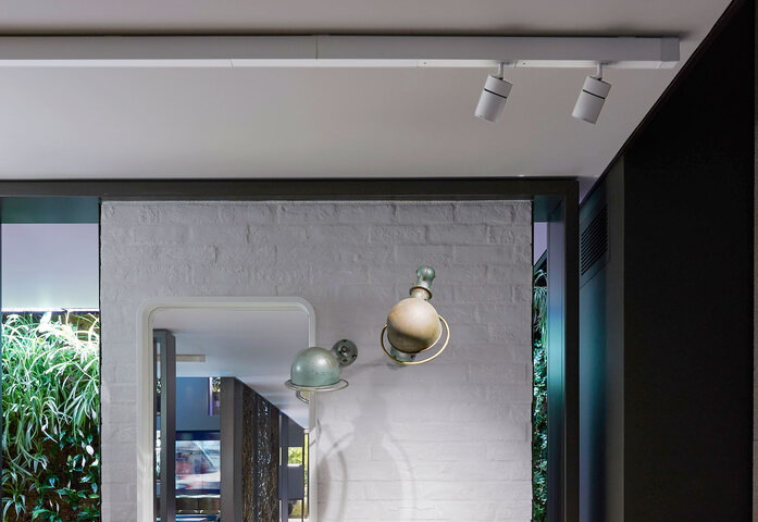 Yori Ios Track Mounting 4