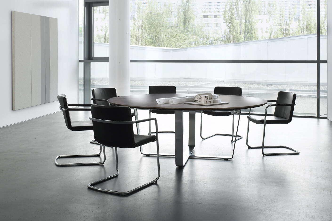 Tune conference table round