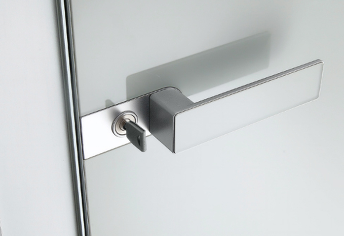 Luxor Swing Door 2