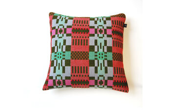 Nos Da cushion