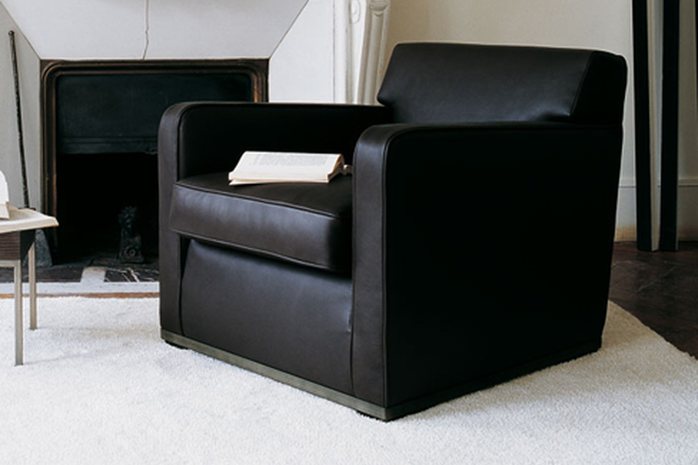 Imprimatur Armchair 4