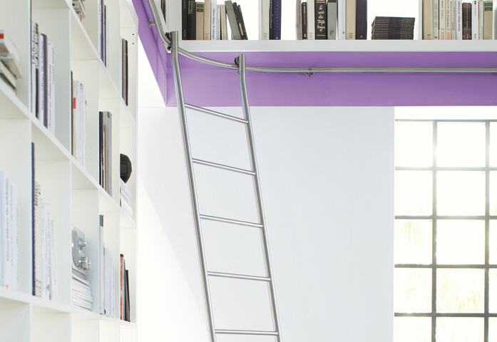 Vario Sliding Ladder 3