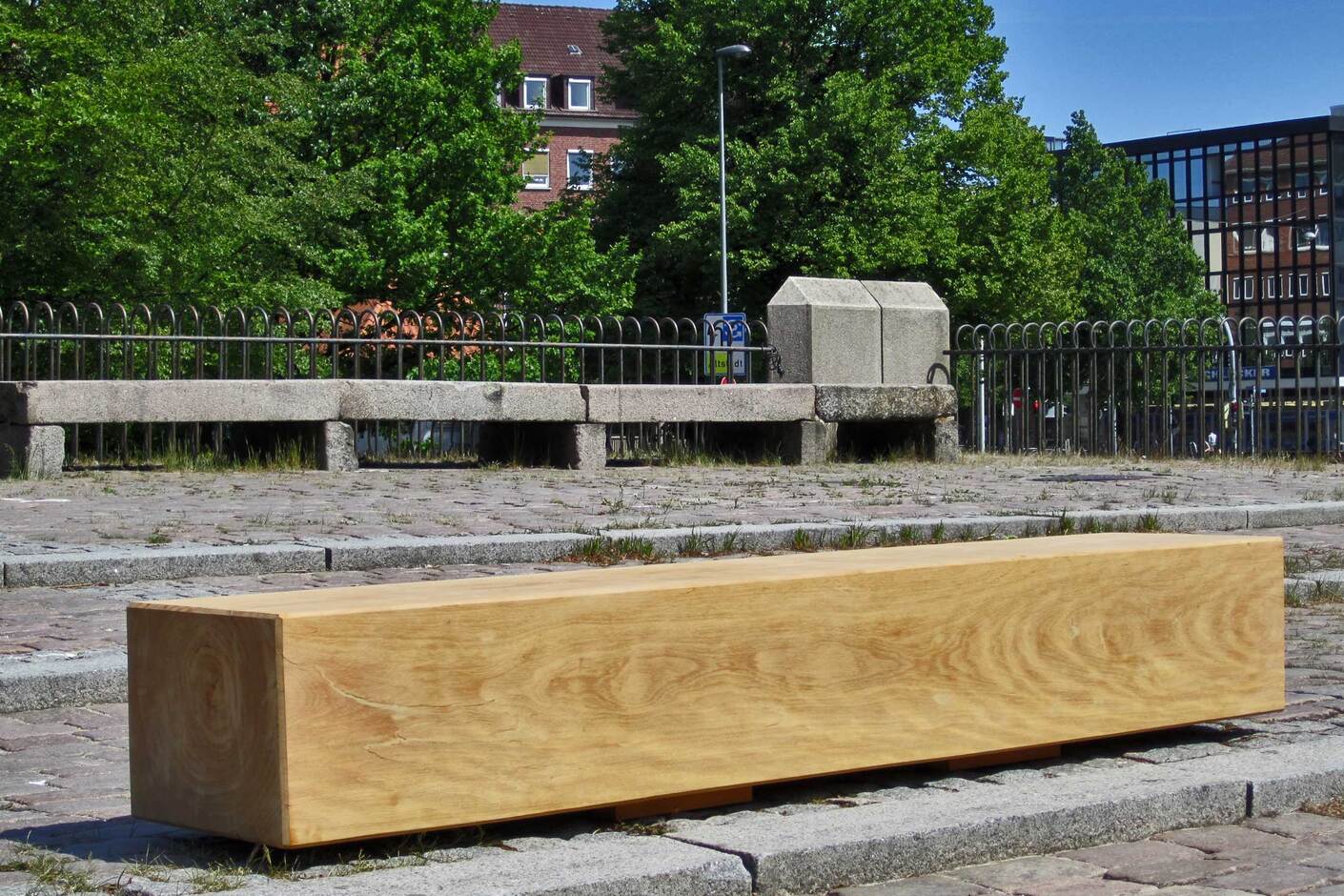 Carat Arbor Seat 2