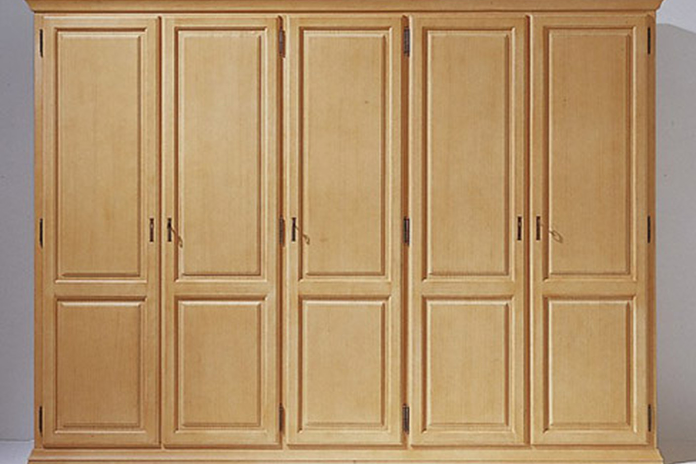 Cupboard P965-4