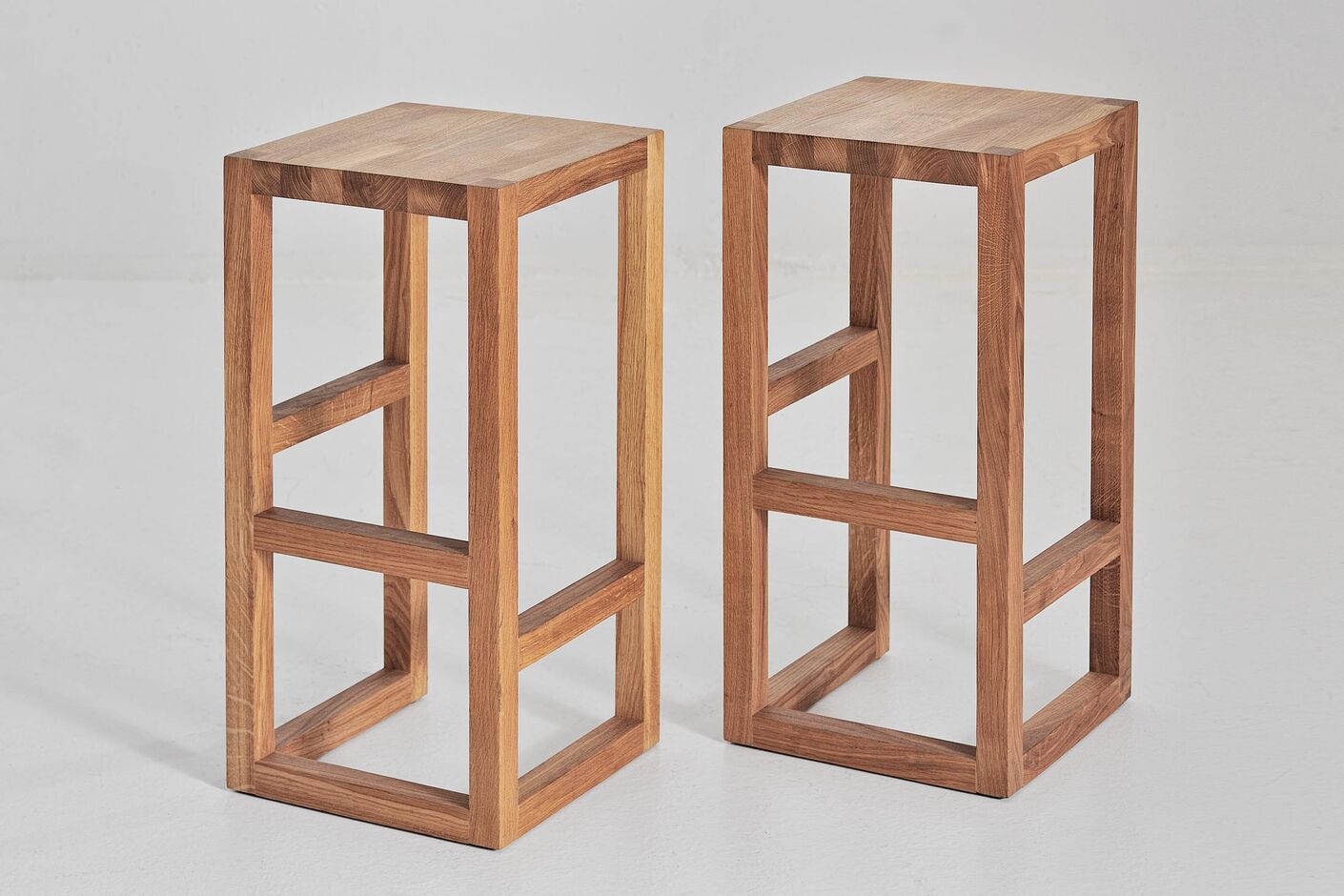 Step Bar Stool 1