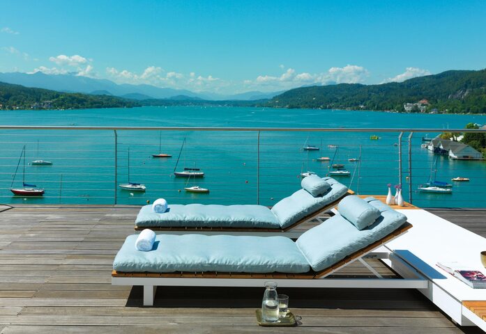 Pure Relax Sunlounger 3