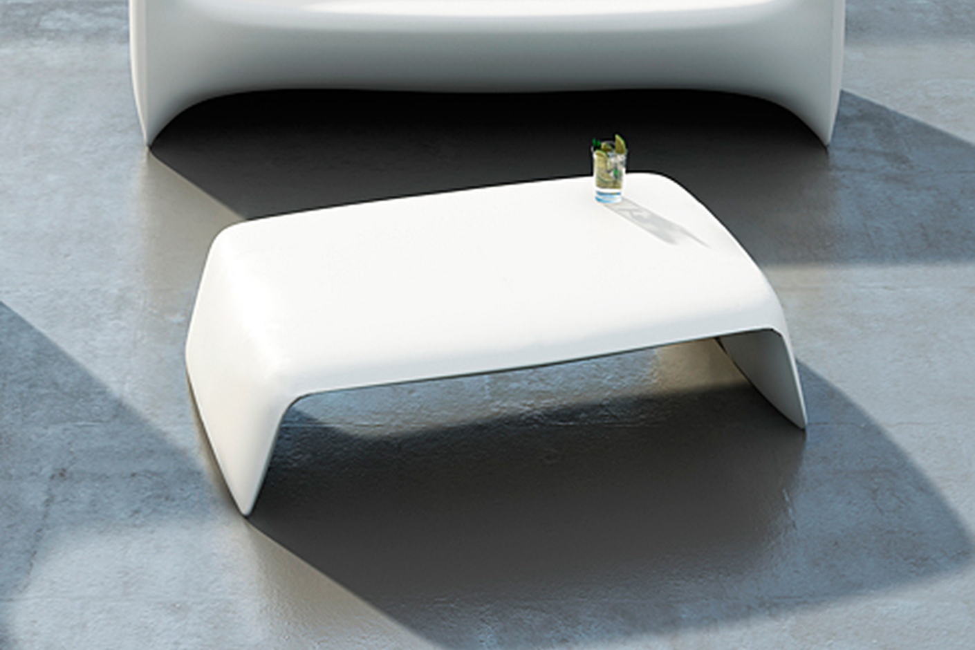 Blow Coffee Table 1